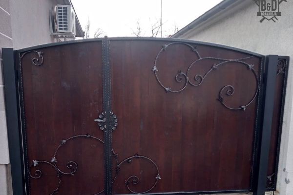 izrada-kapija-od-kovanog-gvodzdjaF64E9C3D-EE1A-E43E-B6B0-EA9106DA61A4.jpg